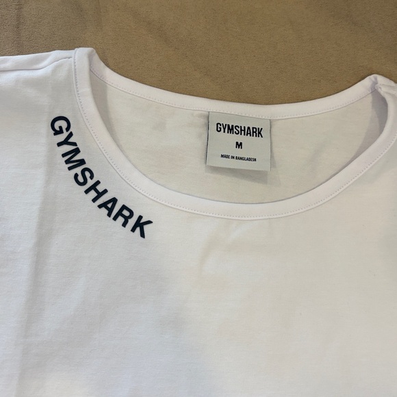 Gymshark Embroidered Logo Crop Top - Picture 5 of 9